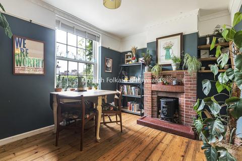 155 Beaconsfield Road, London, SE9 4DX