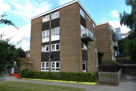 3 bedroom flat for sale, Marlborough Grange, Leeds