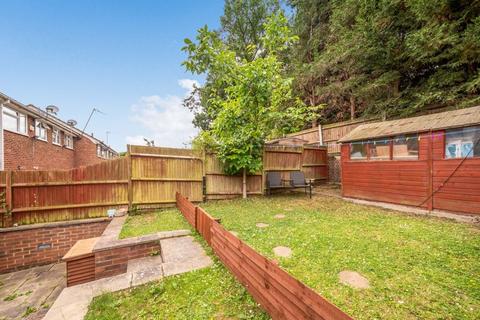 8 Whenman Avenue, Bexley, DA5 2BS