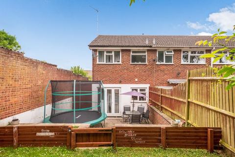 8 Whenman Avenue, Bexley, DA5 2BS