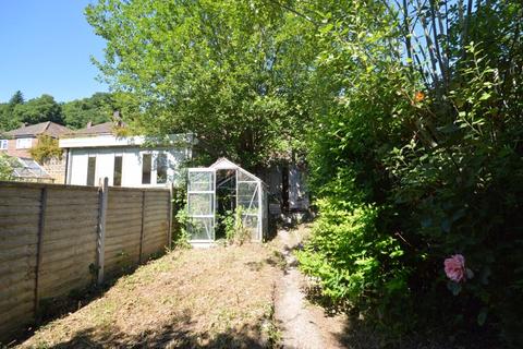87 Lion Lane, Haslemere, GU27 1JL