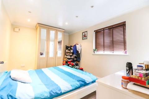 21 Cannon Gate, Slough, SL2 5NH