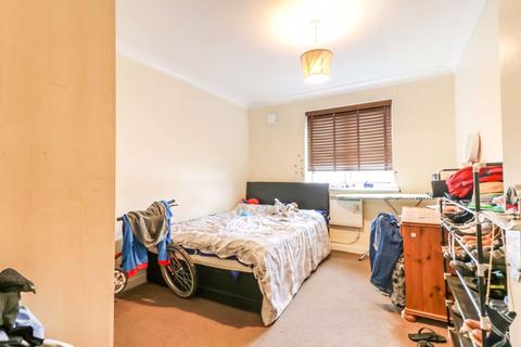 21 Cannon Gate, Slough, SL2 5NH