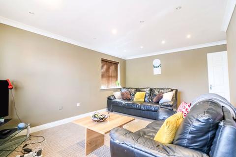 21 Cannon Gate, Slough, SL2 5NH