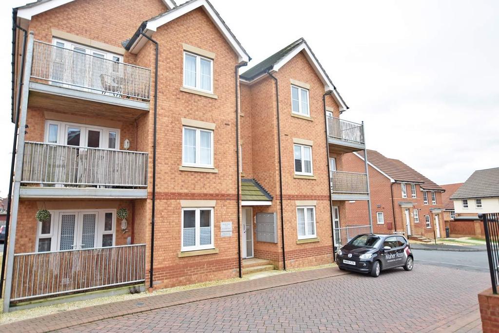 62 Albert Way, East Cowes 1 bed flat £725 pcm (£167 pw)