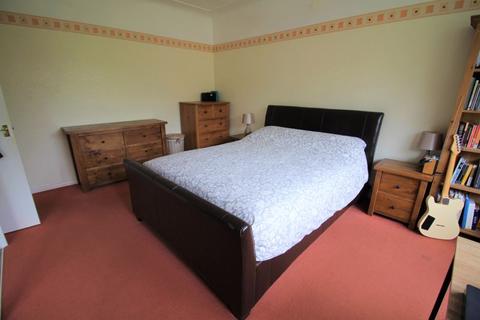 32 Grange Road, Heswall, Wirral, CH60 7RZ