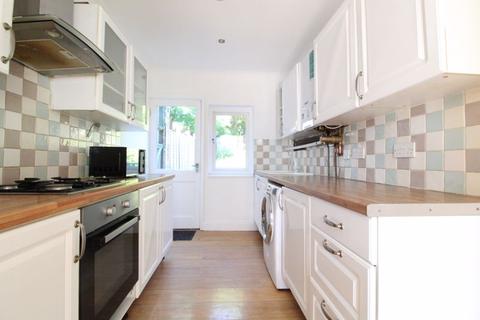 37 Colin Road, Luton, LU2 7RU