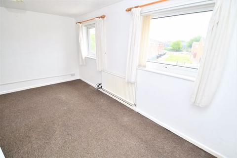 12 Oswald Close, Salford, M6 6SL