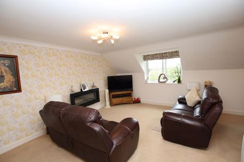 2 bedroom retirement property for sale - CHRISTCHURCH
