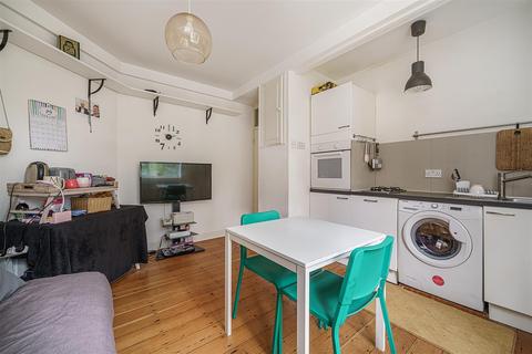 1 bedroom flat for sale - Holdsworth House, Brixton, SW2