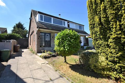 3 bedroom semi-detached house for sale, Kenworthy Rise, Leeds, West Yorkshire