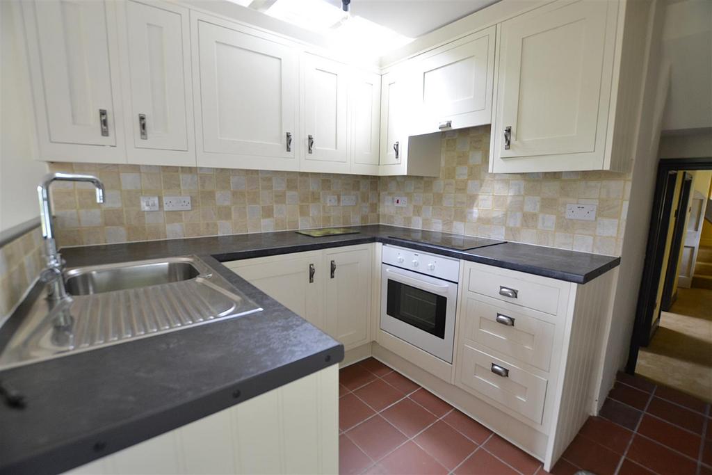 Kitchen..JPG