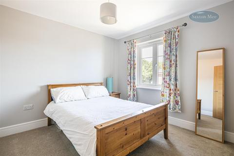 72 Chapman Close, Sheffield, S6 5BX