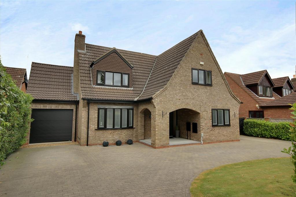 On Hill, Swanland 4 bed detached house for sale £695,000