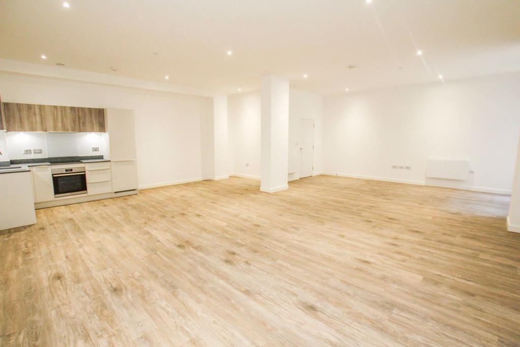 North Star House, Town Centre, Swindon 1 bed apartment £810 pcm (£187 pw)