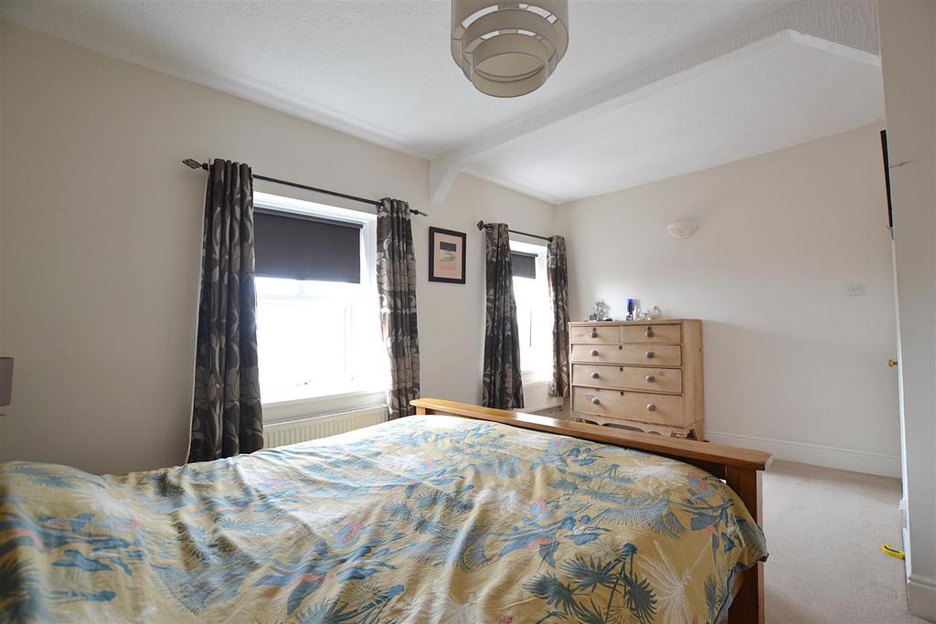 Bed 1.JPG