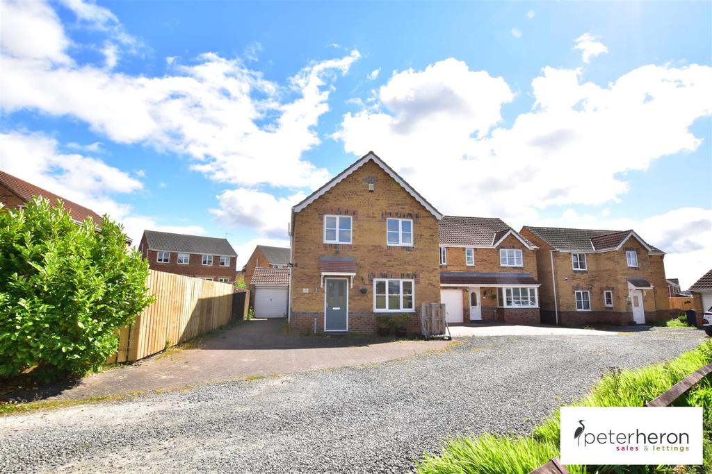 Halesworth Drive, Havelock Park... 4 bed detached house £189,950