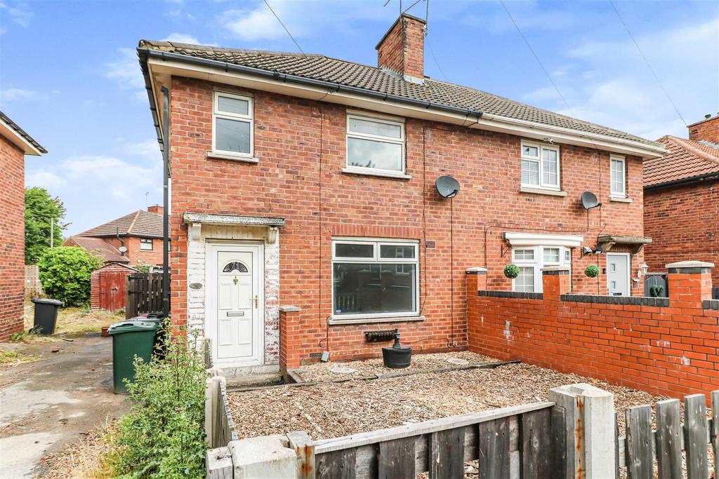 Wordsworth Drive, Rotherham 2 bed semidetached house for sale £110,000