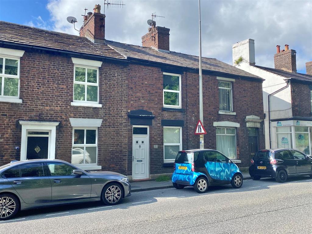 Buxton Road, Disley, Stockport 3 bed terraced house for sale £230,000