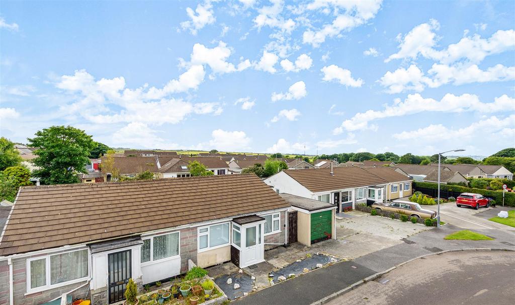 Trevarren Avenue, Four Lanes, Redruth 2 bed bungalow for sale £180,000