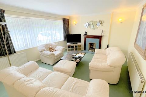 3 bedroom detached bungalow for sale, Jones Road, Goffs Oak