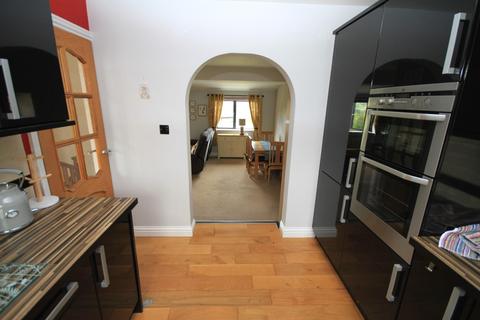 17a Altar Drive, Riddlesden, Keighley, BD20 5ER