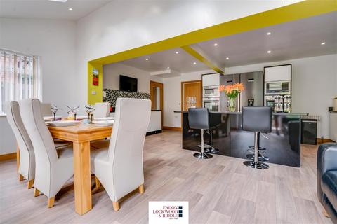 15 Cavendish Close, Rotherham, S65 3HW