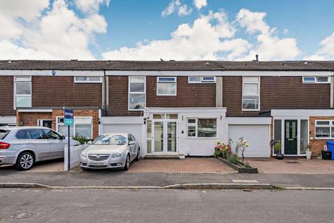 7 Furzefield Close, Chislehurst, BR7 5DE