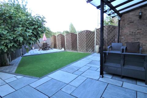 37 Chalky Bank, Gravesend, DA11 7NZ