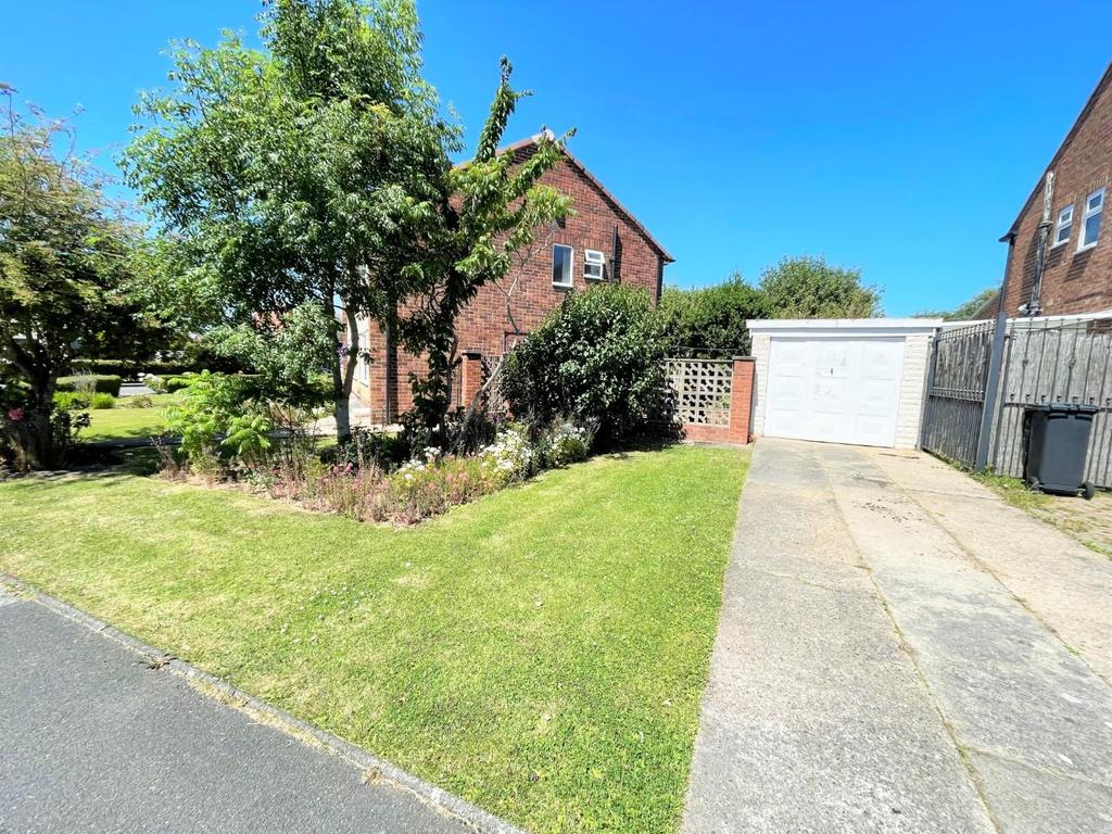 Chestnut Drive, MartonInCleveland, Middlesbrough 3 bed semidetached
