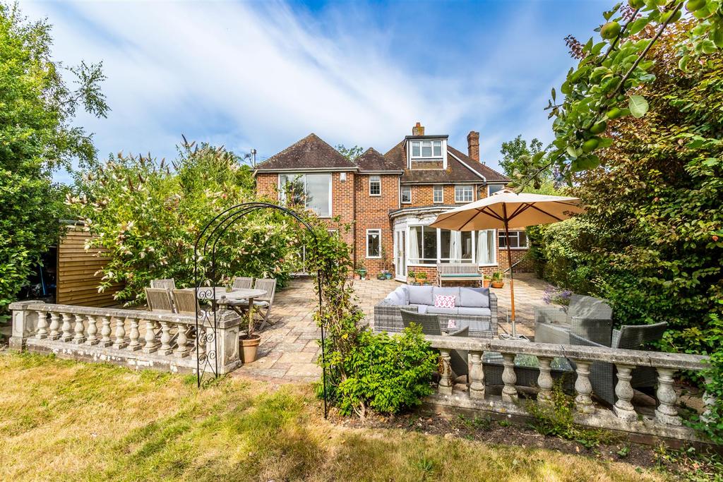 Hirgan Cottage NEW-2.jpg