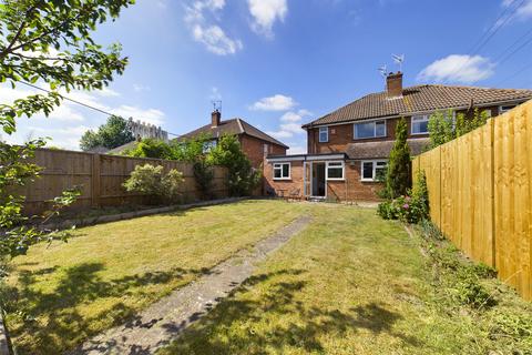 12 Melrose Close, Worcester, WR2 5JE