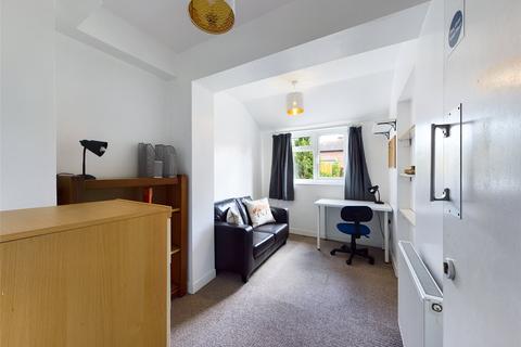 12 Melrose Close, Worcester, WR2 5JE