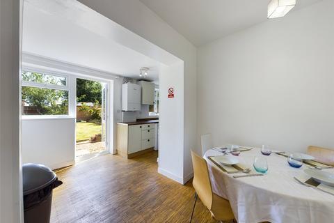 12 Melrose Close, Worcester, WR2 5JE