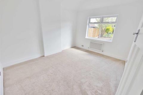 65 Adalia Crescent, Leigh-on-sea, SS9 3ST
