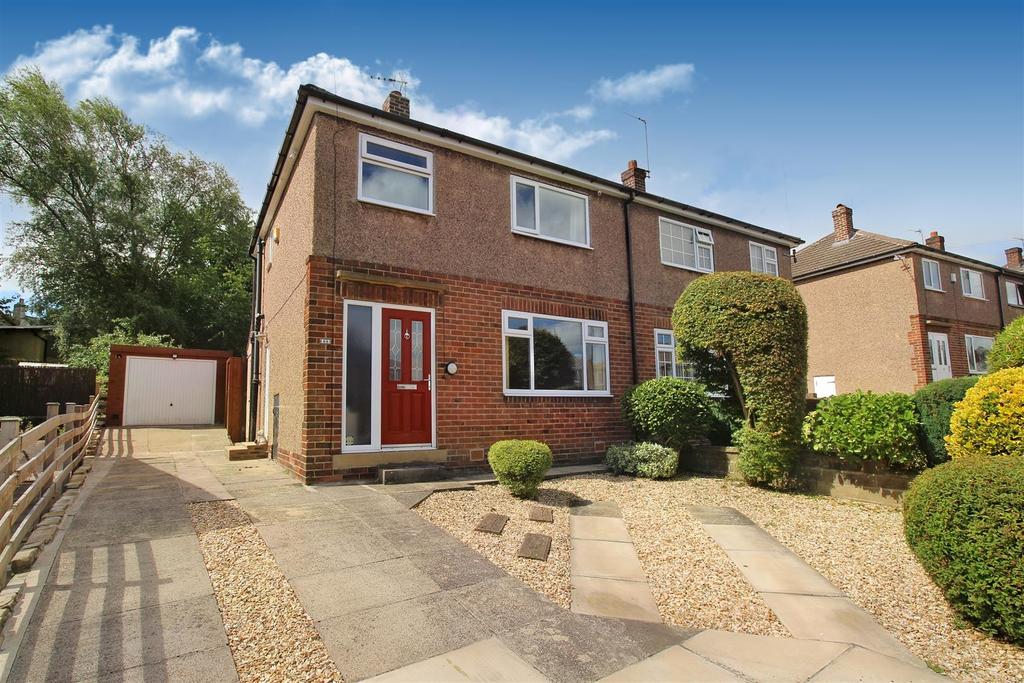 Mountfield Road, Waterloo, Huddersfield, HD5 8RB 3 bed semidetached