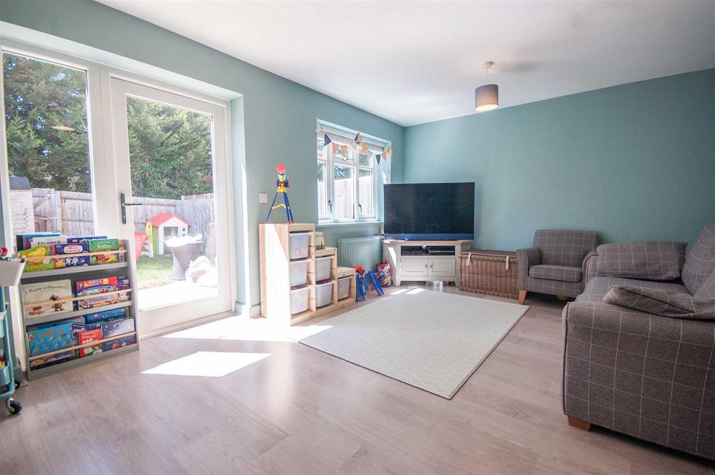 Grace Bartlett Gardens, Chelmsford 2 bed terraced house for sale £375,000