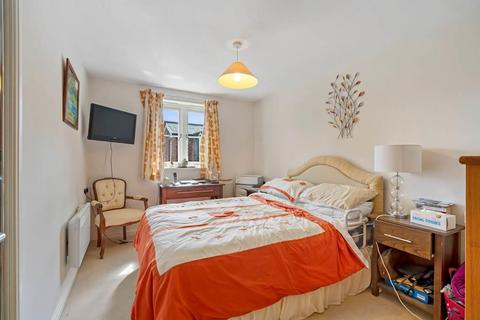 1 bedroom apartment for sale - Imber Court, George Street, Warminster