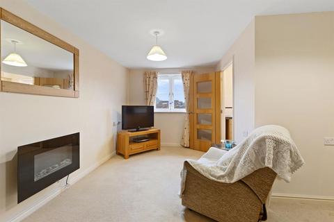 1 bedroom apartment for sale, Imber Court, George Street, Warminster, BA12 8FY