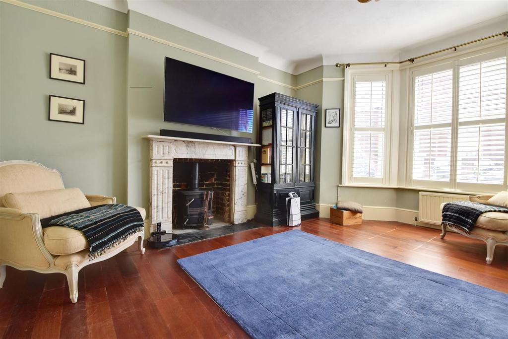 Priory Road, Hastings 3 bed semidetached house for sale £600,000