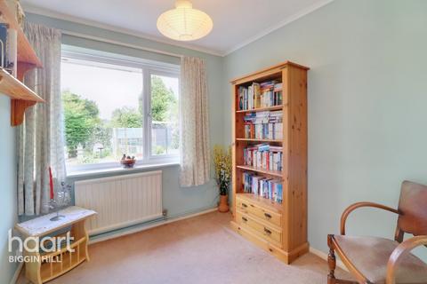 1 Sonnet Walk, Biggin Hill, Westerham, TN16 3NN