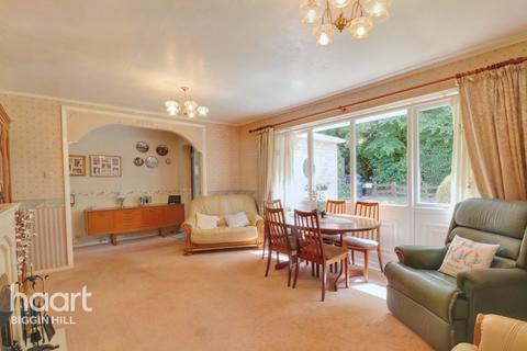 1 Sonnet Walk, Biggin Hill, Westerham, TN16 3NN