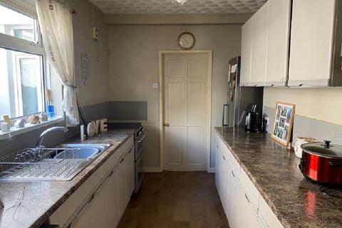 32 Lyons Place, Resolven, Neath, SA11 4ND
