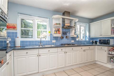 8 Aspens Way, Bromsgrove, B61 0UW