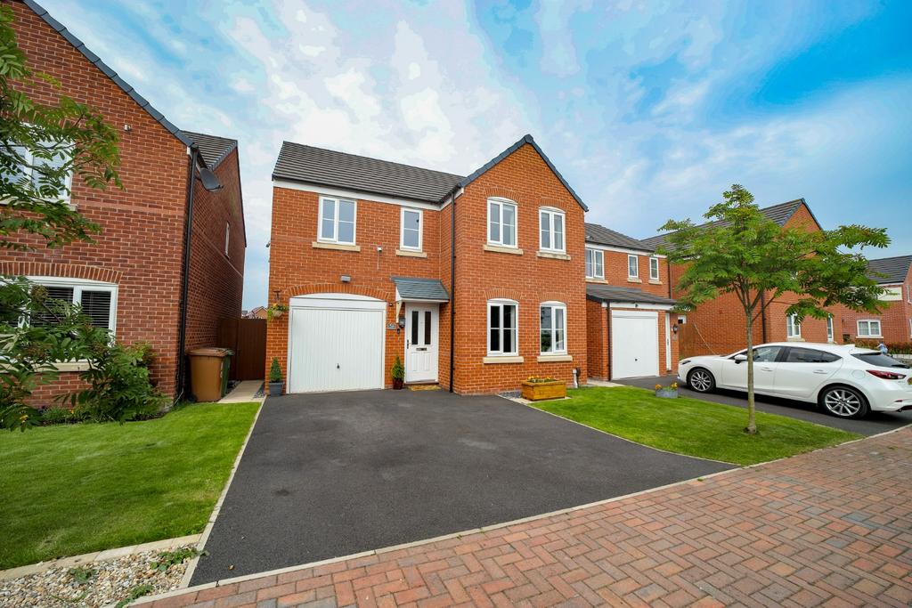 Thornton Drive, NewtonleWillows, Merseyside, WA12 9GZ 4 bed detached