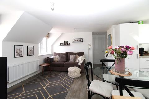 34 Pear Tree Leaze, Patchway, Bristol, BS34 5SY