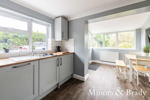 31 Hale Road, Bradenham, Thetford, IP25 7RA