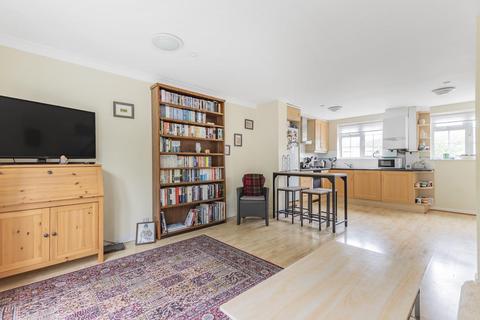22 Thirlmere Rise, Bromley, BR1 4HY