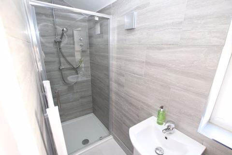 4 Columbia Road, Grimsby, DN32 8EA