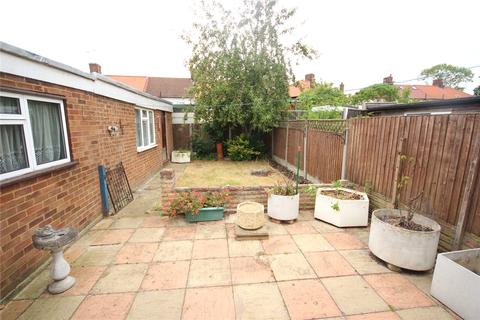 47 Wardell Close, London, NW7 2LG